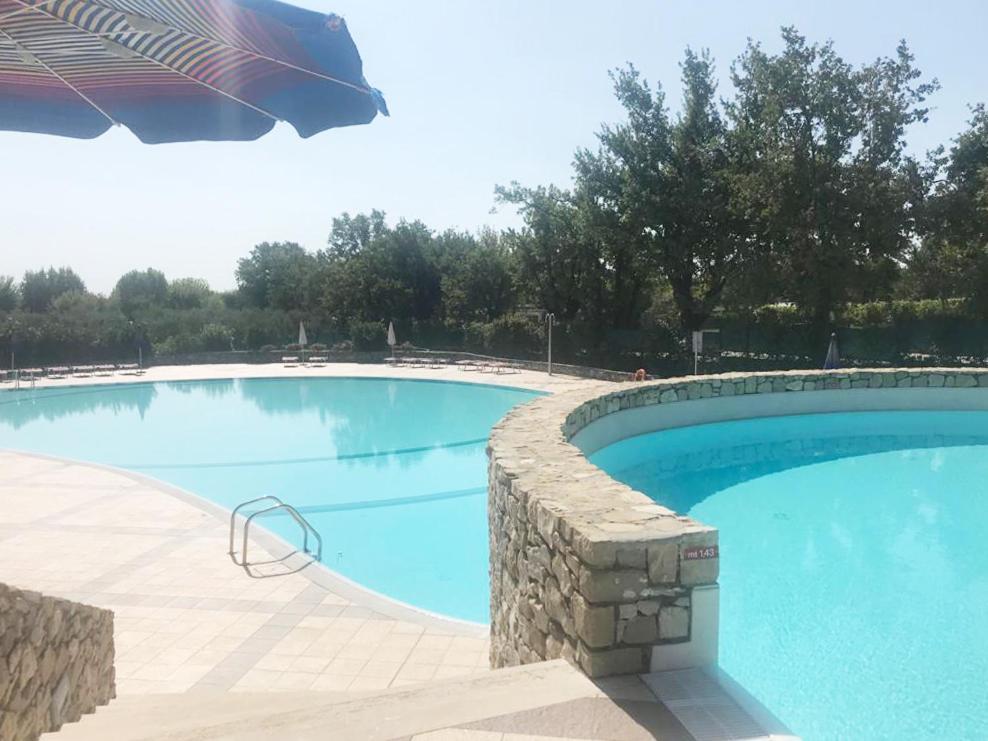 Luxury Apartments - Le Fate - Residence With Pool Manerba del Garda Buitenkant foto