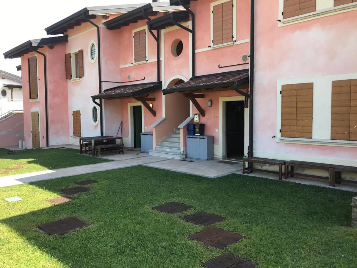Luxury Apartments - Le Fate - Residence With Pool Manerba del Garda Buitenkant foto