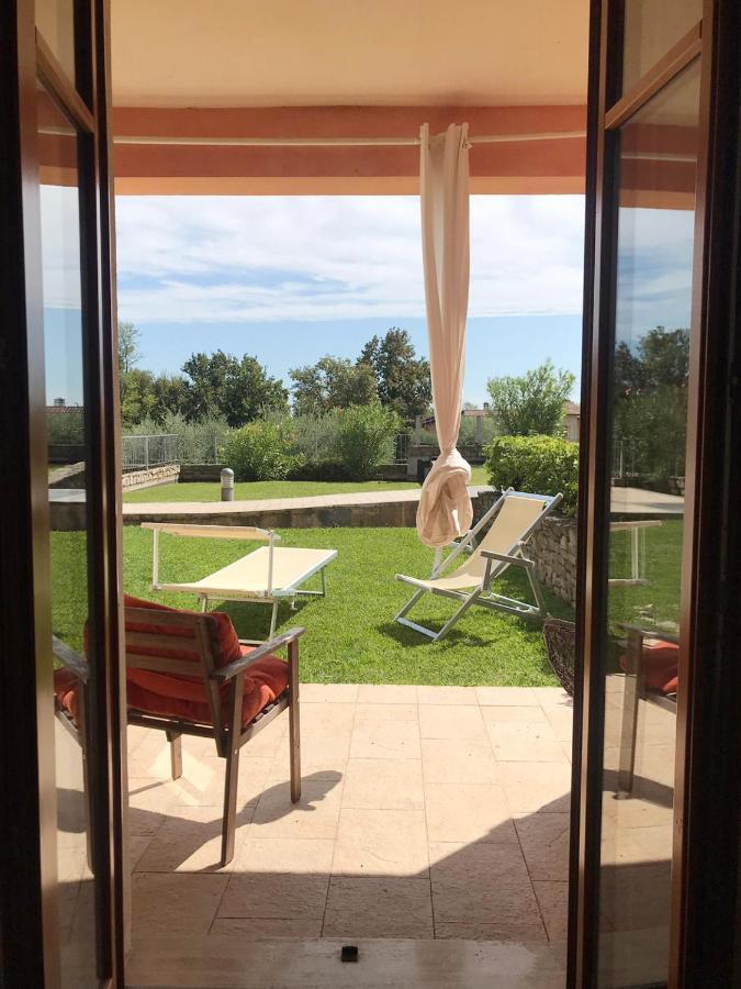 Luxury Apartments - Le Fate - Residence With Pool Manerba del Garda Buitenkant foto