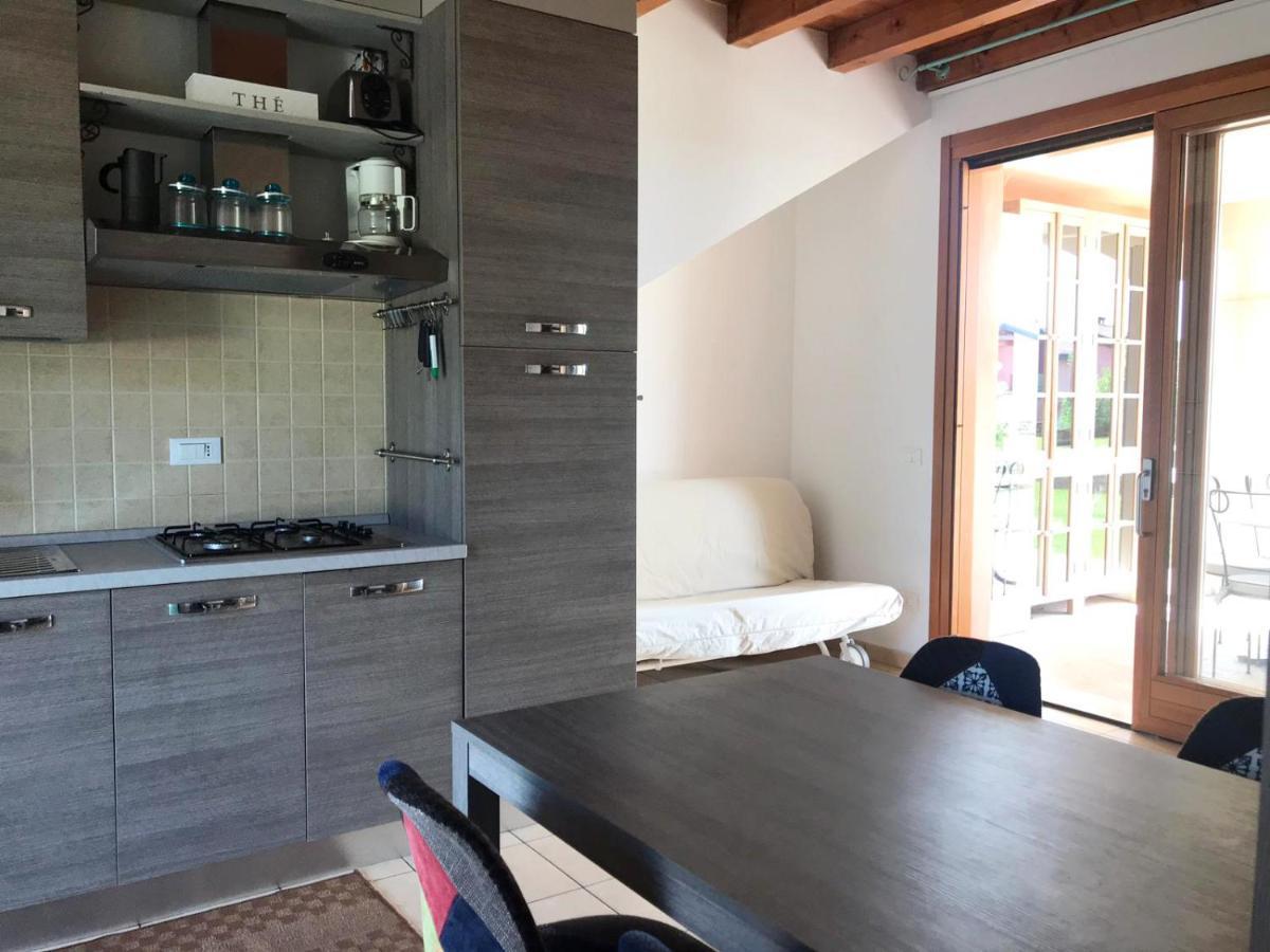 Luxury Apartments - Le Fate - Residence With Pool Manerba del Garda Buitenkant foto