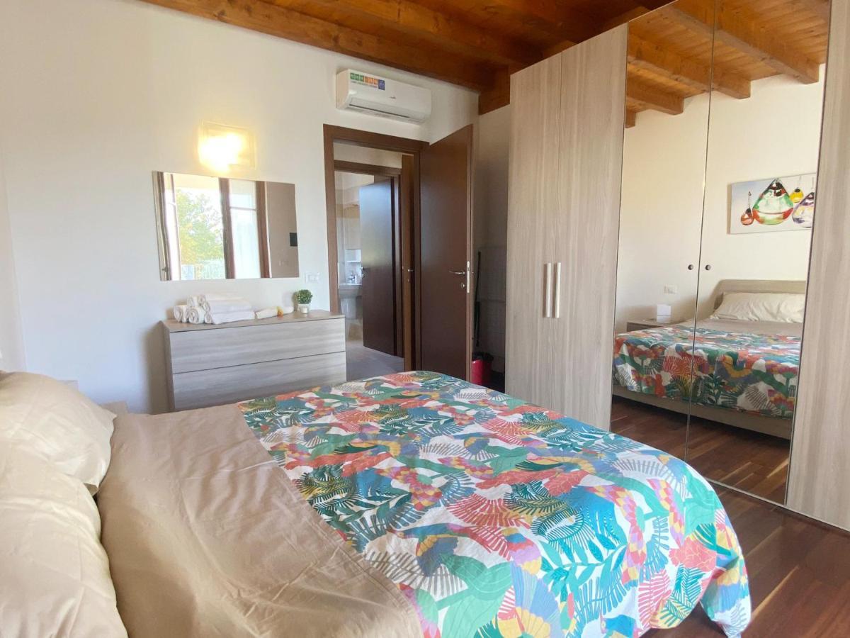 Luxury Apartments - Le Fate - Residence With Pool Manerba del Garda Buitenkant foto